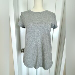 Athleta Organic Daily Crew Tee XS – Grey Heather, 100% Cotton, Short Sleeve